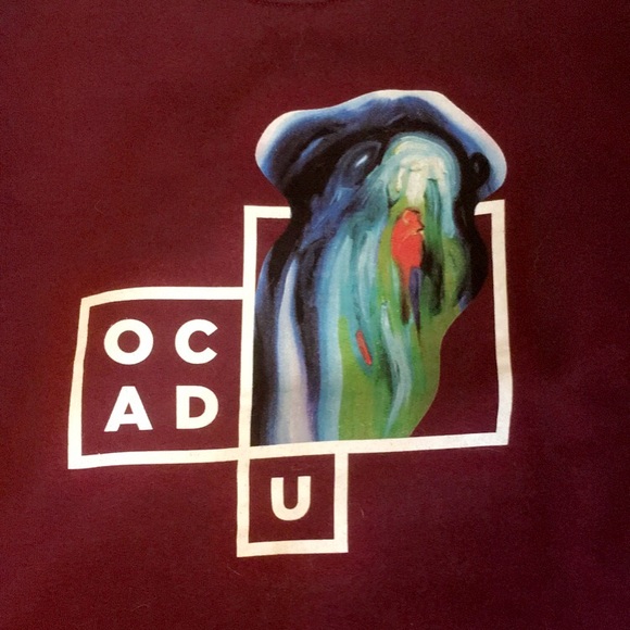 **SOLD** Maroon Crewneck Sweatshirt - Picture 3 of 4